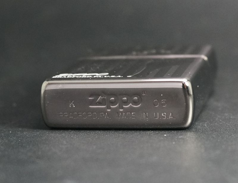 画像: zippo WINDY ストライプ BK 2005年製造