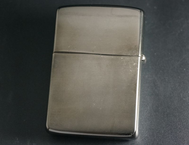 画像: zippo WINDY ブラックニッケル 金入れ 1985年製造