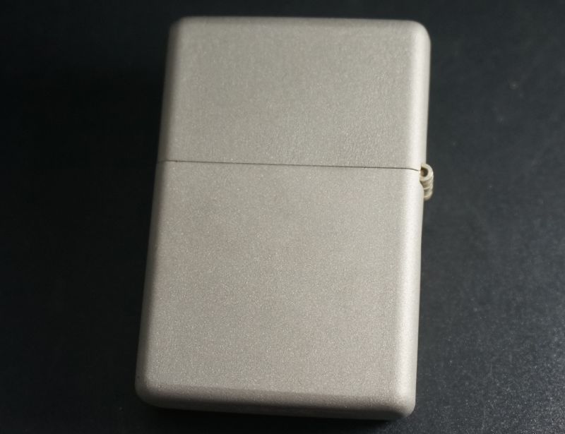 画像: zippo 純チタン（Solid Titanium） 2001年製造 