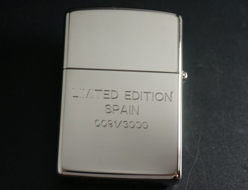 画像: zippo WINDY SILVER PLATE 木製ケース入り 1992年製造