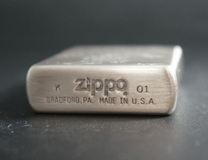 画像: zippo 天才バカボン レレレのおじさん 2001年製造