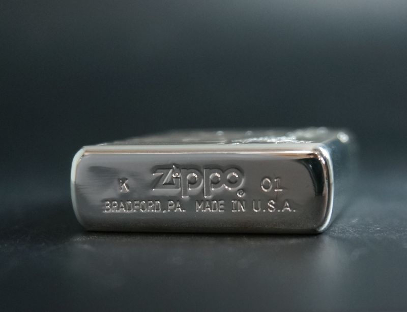 画像: zippo 天才バカボン ウナギイヌ 2001年製造