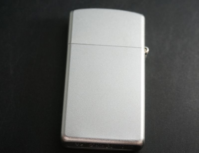 画像: zippo #1607 スリム バレル・クローム 2000年製造