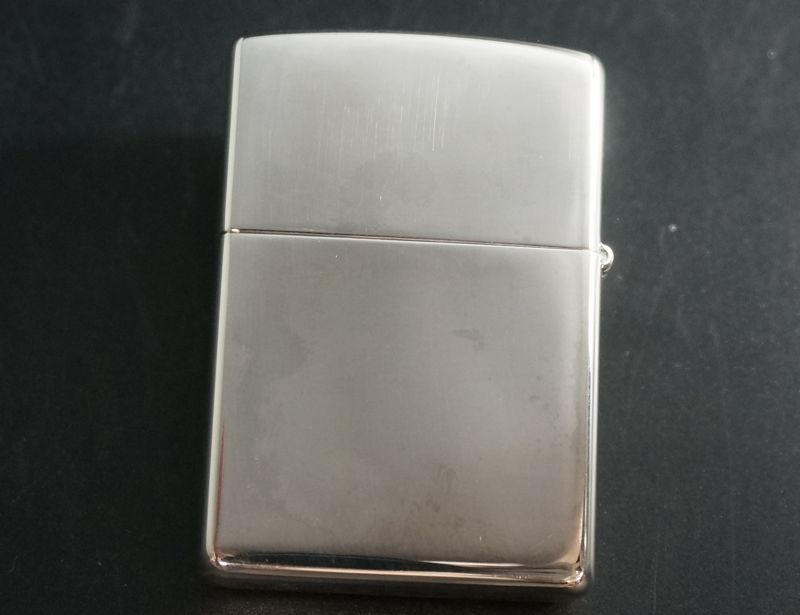 画像: zippo WINDY アメリカ国旗 シルバーメッキ 2001年製造 キズ・ムラあり