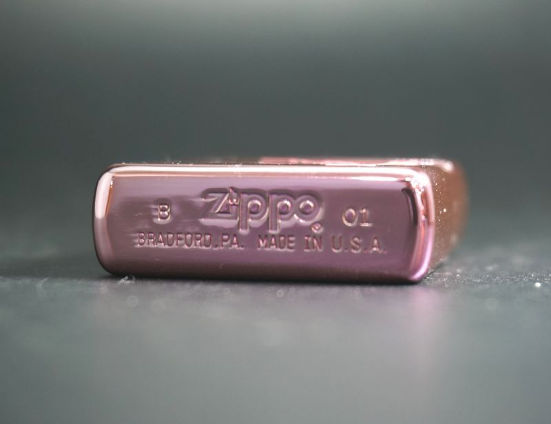 画像: zippo ピンク　イルカ　鏡面加工　2001年製造