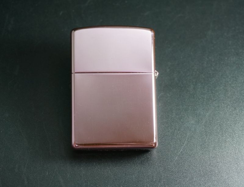 画像: zippo ピンク　イルカ　鏡面加工　2001年製造