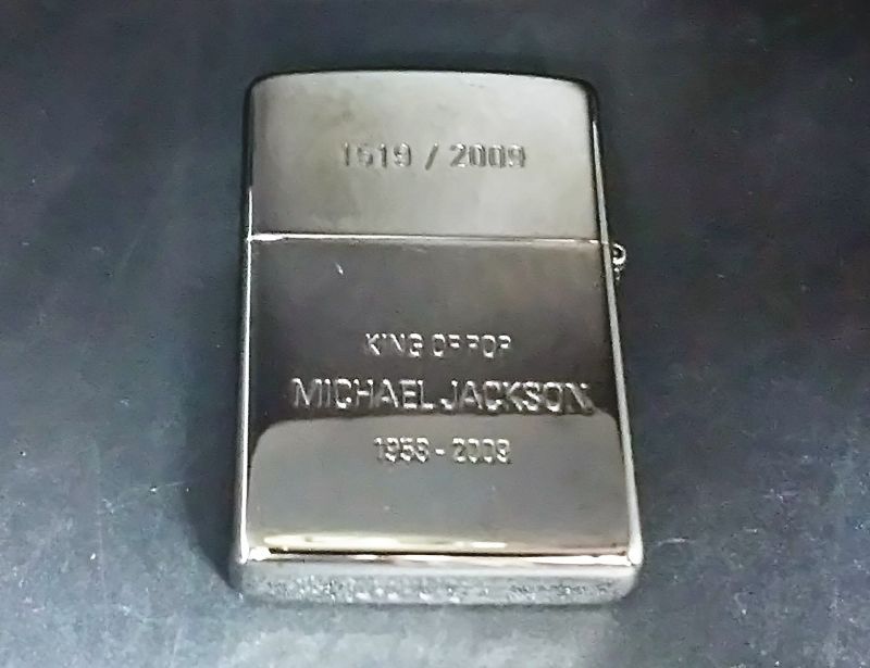 画像: zippo マイケルジャクソン 限定版 1619/2009 2009年製造