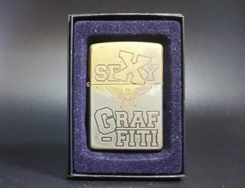 画像: zippo SEXY GRAFFITY 2012年製造