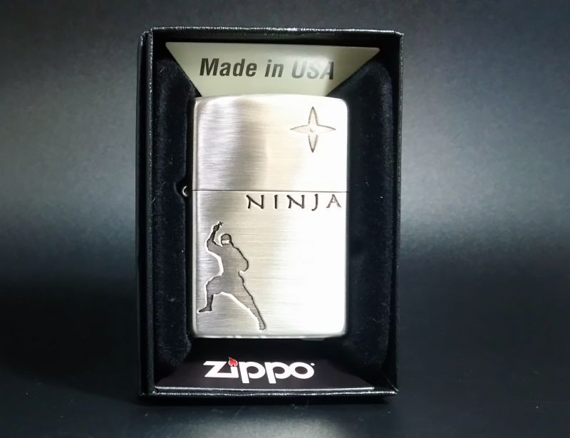 画像: zippo 忍者 両面加工 銀色 2018年製造