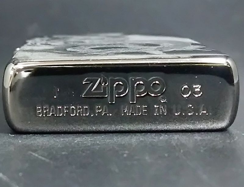 画像: zippo 龍柄 2003年製造