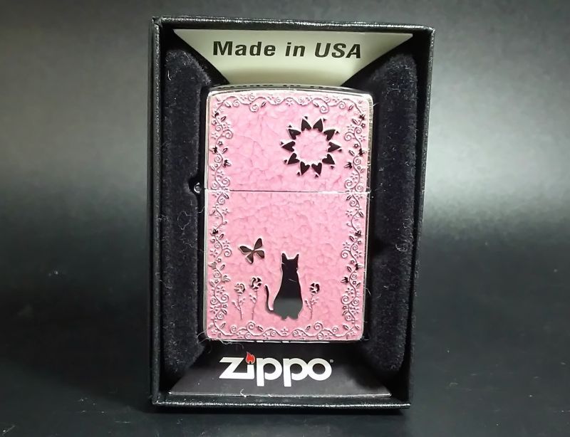 画像: zippo ピンク猫 両面加工(柄違い) 2018年製造