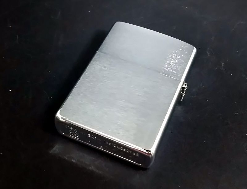 画像: zippo WINDY レザーホース ブラック 2000年製造