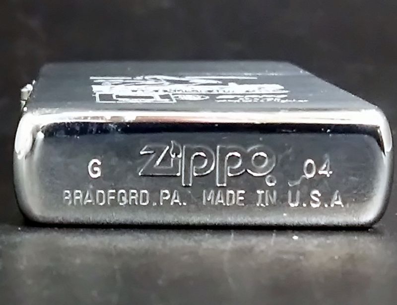 画像: zippo 2004年製造