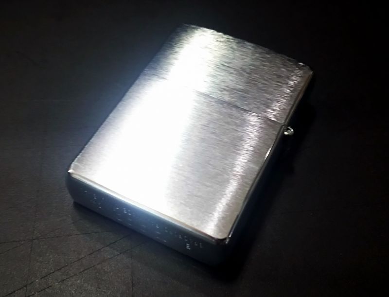 画像: zippo ヴィンテージ 2004年製造