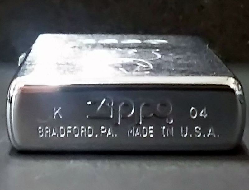 画像: zippo ガソリンスタンドエッソ 2004年製造