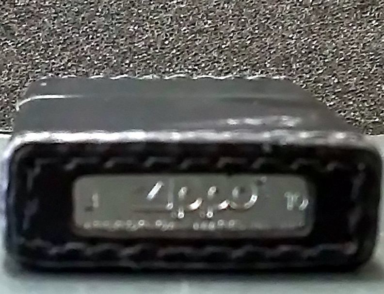 画像: zippo 革巻き コードバン黒 2010年製造