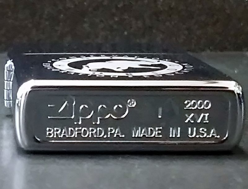 画像: zippo ハンティングワールド 2000年製造