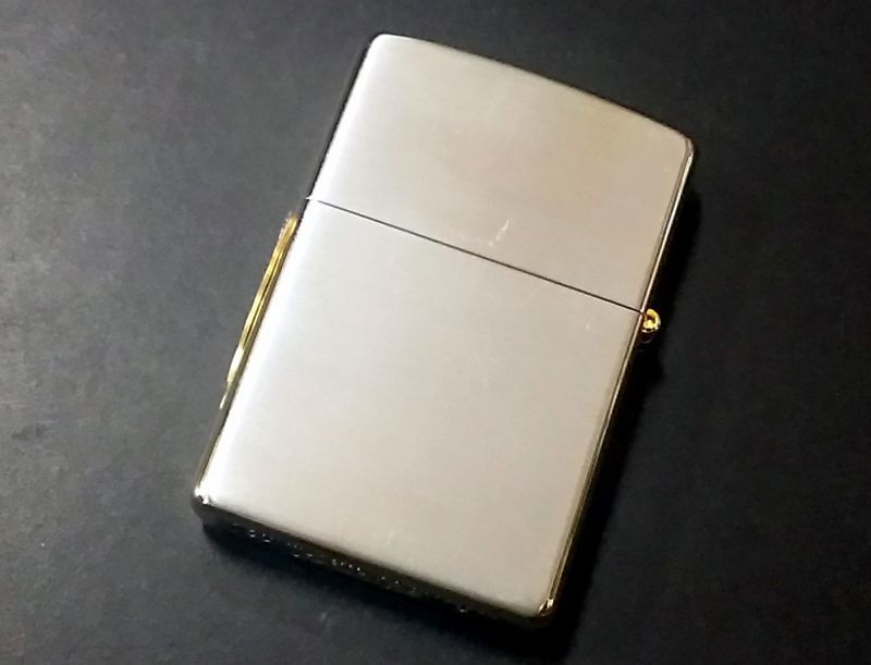 画像: zippo Sacred Batterfly 2008年製造