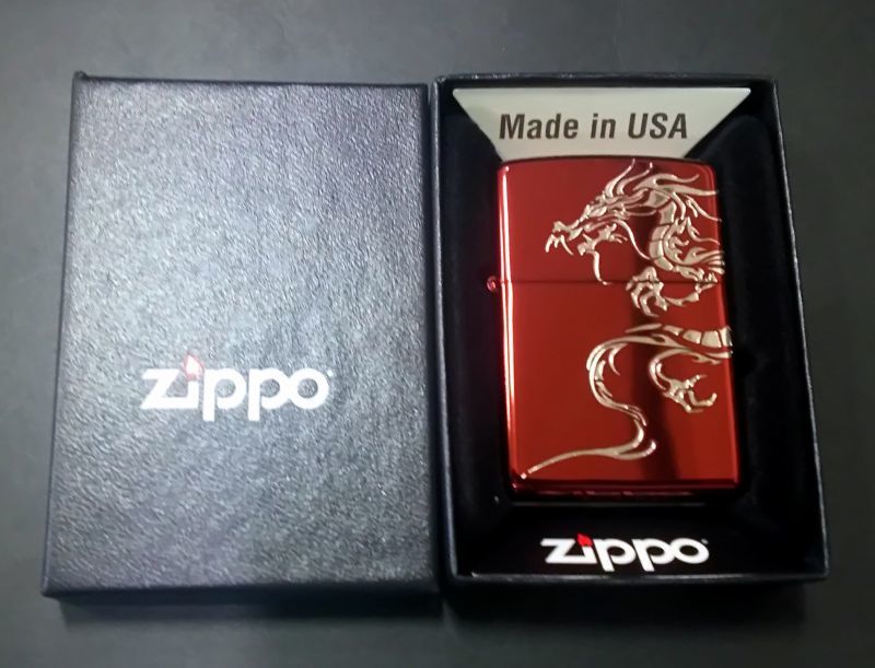 画像: zippo 龍 紅色 2019年製造