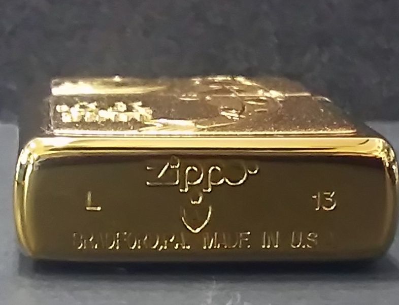 画像: zippo ARMOR 鯉 2013年製造