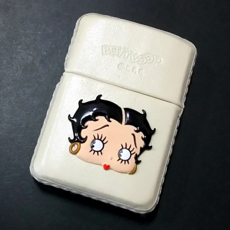 画像1:  zippo BETTY BOOP 革巻き ベージュ