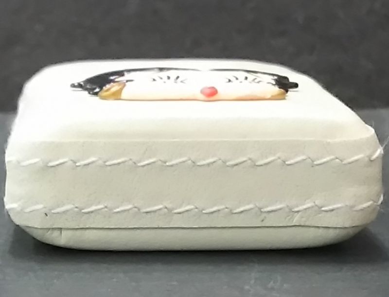 画像:  zippo BETTY BOOP 革巻き ベージュ