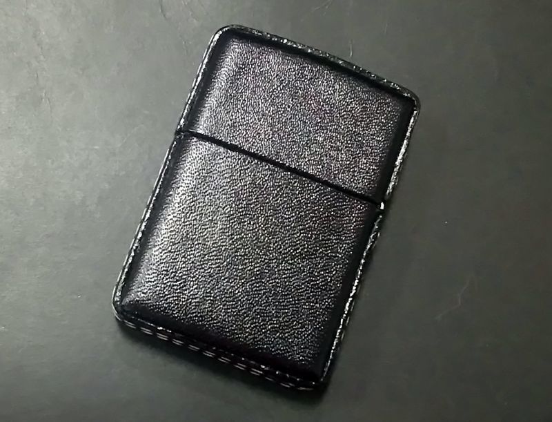 画像: zippo WINDY 革巻き 黒 2000年製造