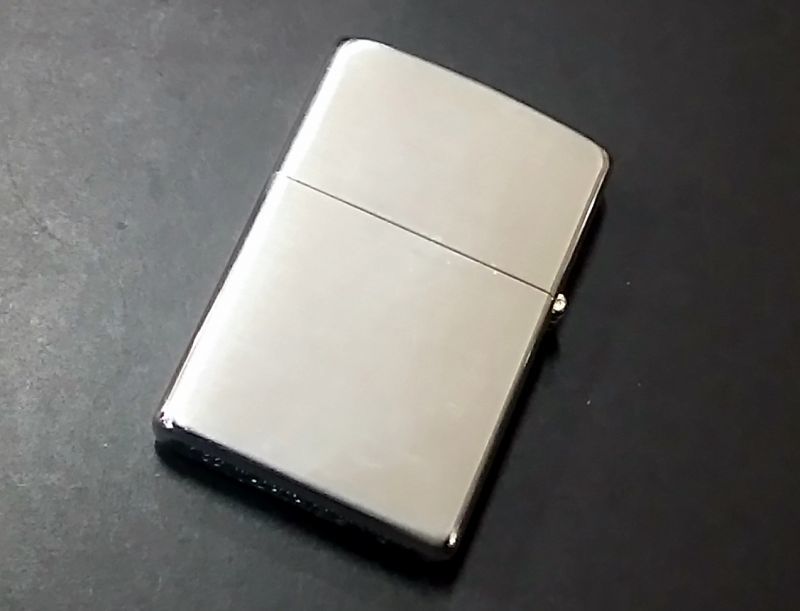 画像: zippo WINDY メイド 2008年製造