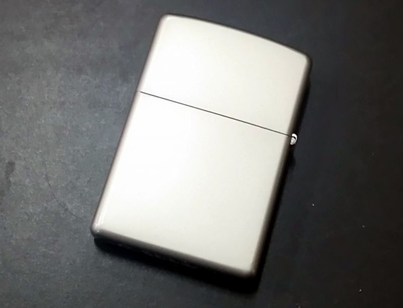 画像: zippo WINDY 2002年製造