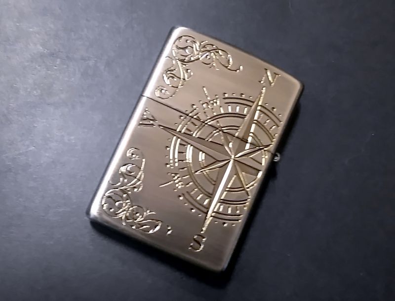 画像: zippo シェルアンティークコンパス 銀色 2019年製造 新品未使用