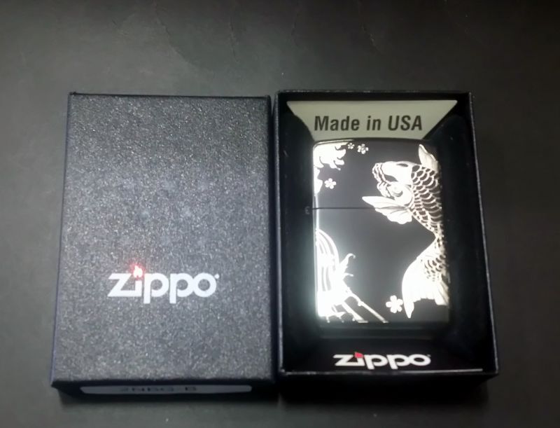 画像: zippo 黒マット銀鯉 2018年製造 新品未使用