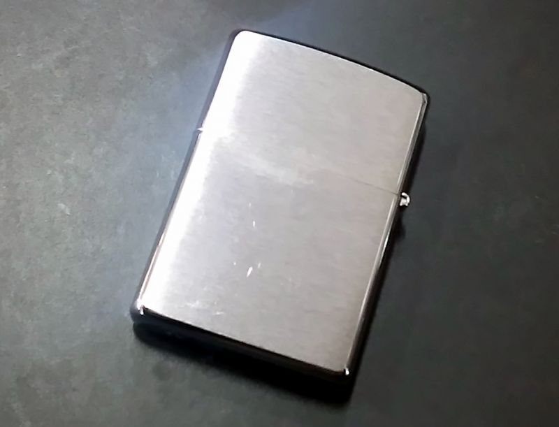 画像: zippo WINDY 枯れ葉エッチング 2002年製造 新品未使用