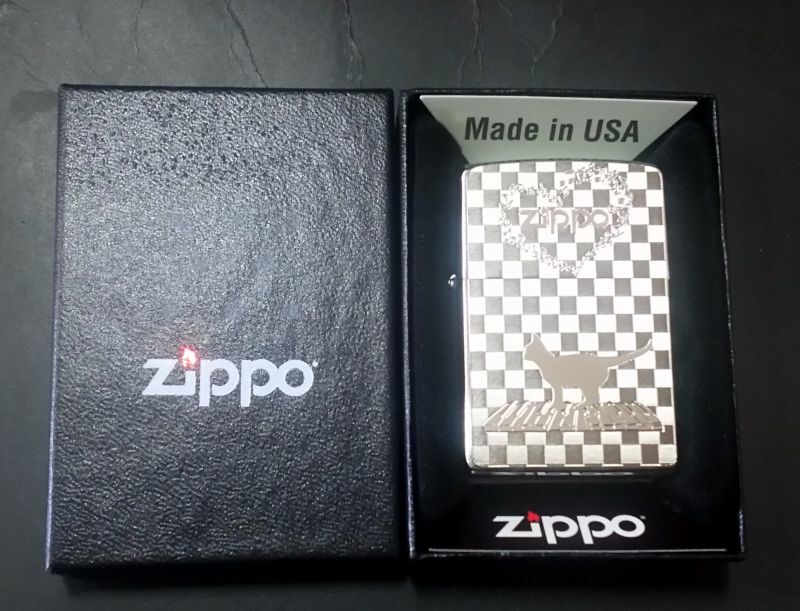 画像: zippo 猫 ネコと鍵盤 メタルプレート 2020年製造 新品未使用