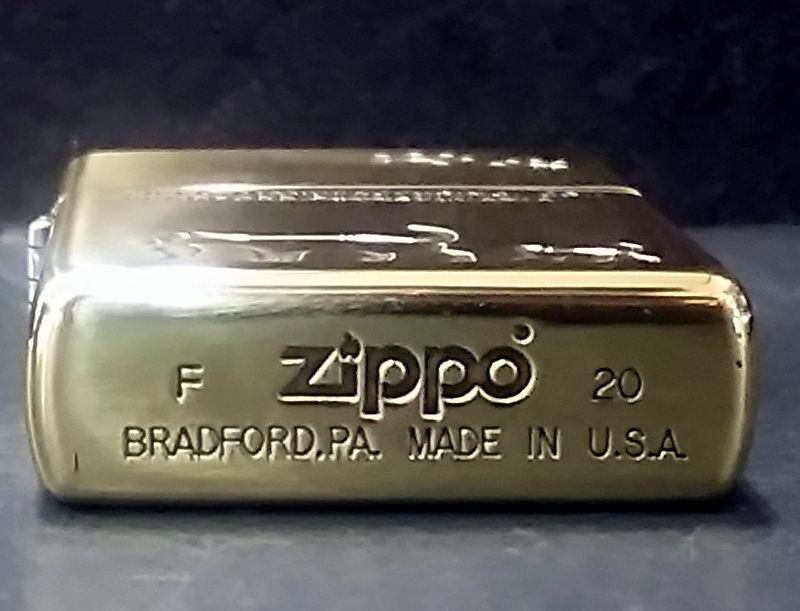 画像: zippo 猫 親子 金色 2020年製造  新品未使用