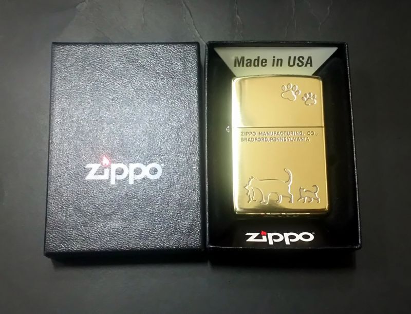 画像: zippo 猫 親子 金色 2020年製造  新品未使用