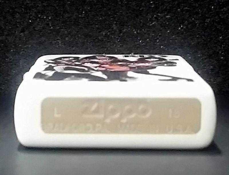 画像: zippo KISS 2018年製造 新品未使用