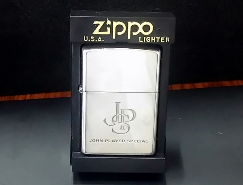 画像: zippo JPS JOHN PLAYER SPECIAL JPH/Z3 2001年製造 新品未使用