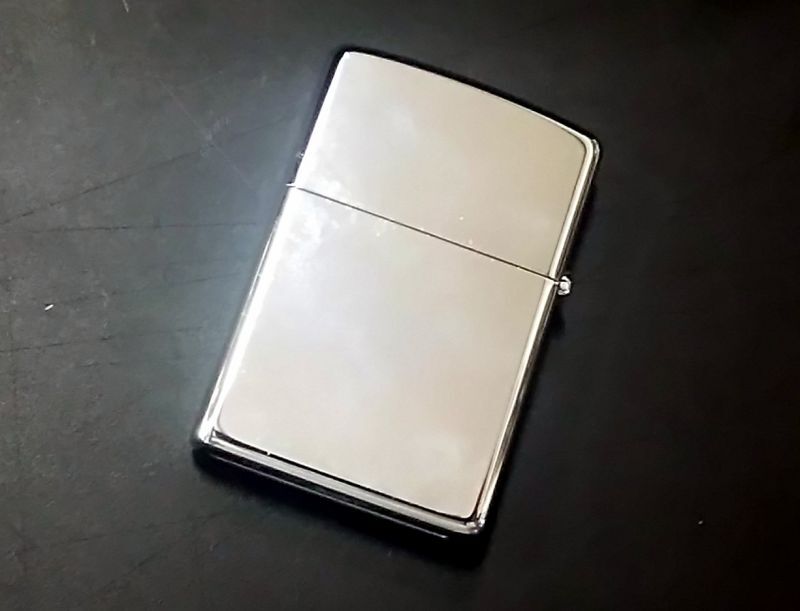 画像: zippo アメリカ 海兵隊 キズ有り 1991年製造 新品未使用