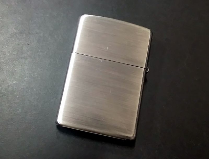 画像: zippo WINDY 2005年製造 新品未使用