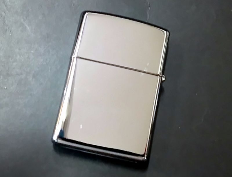 画像: zippo WINDY 2020年製造 新品未使用