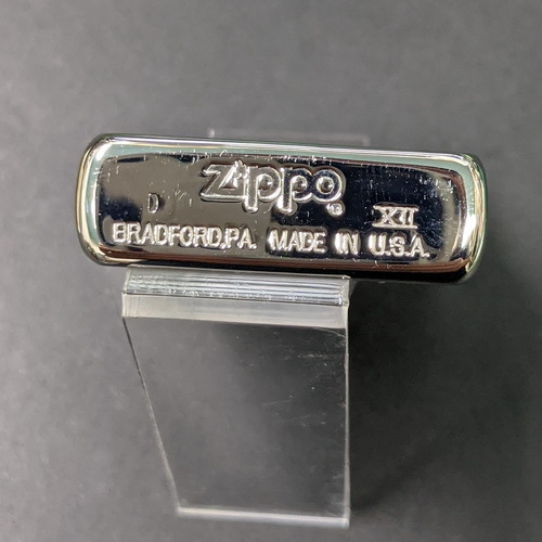 画像: zippo ビンテージVargas  1996年製造[Z-r-162］