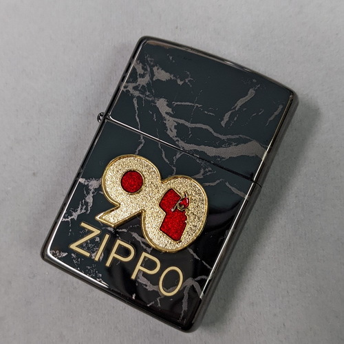 画像: ZIPPO90周年記念モデル/ブラックアイス