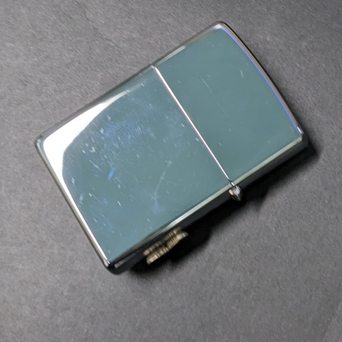 画像: zippo2000年ブラックバス新品未使用