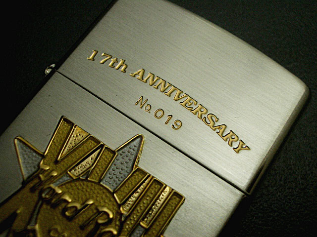 画像: zippo Hard Rock CAFE 17th ANNIVERSARY TOKYO 2000年製造