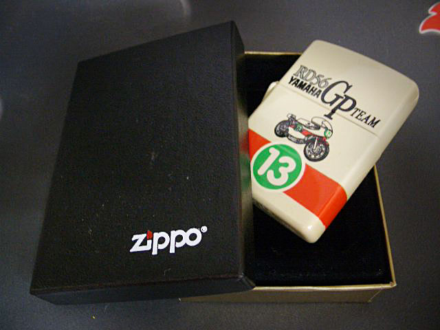 画像: zippo YAMAHA RD56 GP TEAM 三角カン付き 1999年製造