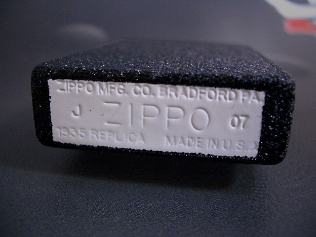 画像: zippo 1935 REPLICA ブラッククラックル Bottom White