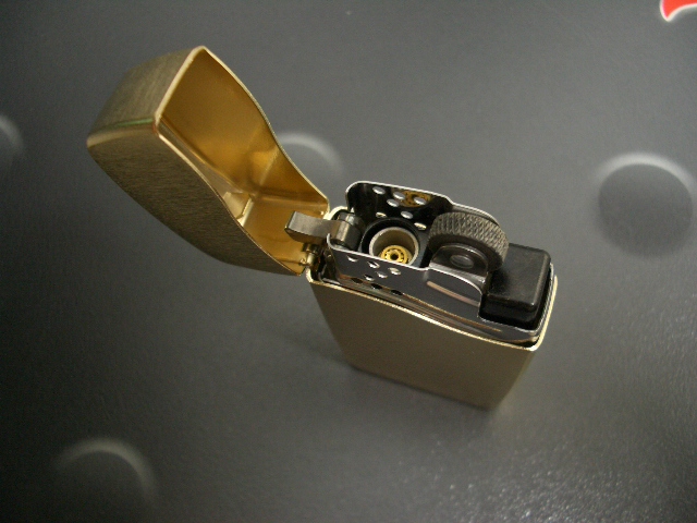 画像: zippo BLU ガスライター VERTICAL GOLD 30002