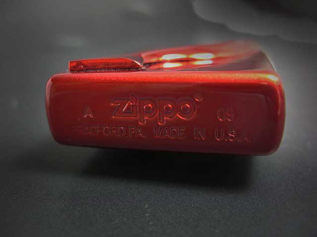 画像: zippo 機動戦士ガンダム 1年戦争クロニクルII V作戦指令編 NO.1 赤い彗星